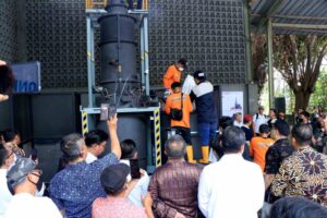 Tanggulangi Sampah, Pemkot Tangerang Uji Coba Mesin Incinerator 2