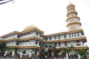 Masjid Agung Al-Ikhlas Ciledug, Dulu Pasar Sekarang Sentra Dakwah di Kota Tangerang 3
