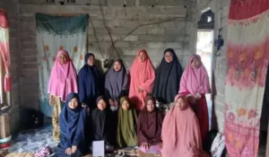 Kiprah Daiyah Pertama di Pedalaman, Ustadzah Ila Beri Warna Baru di Tanasumpu 2